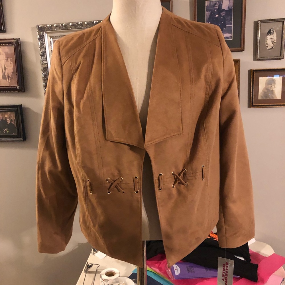 Vegan suede jacket. Size 16P